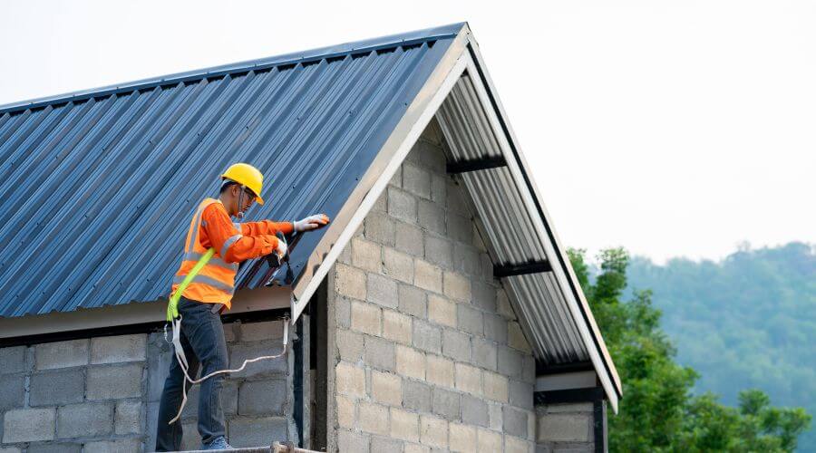 Professional residential roofers in Fort Morgan, CO